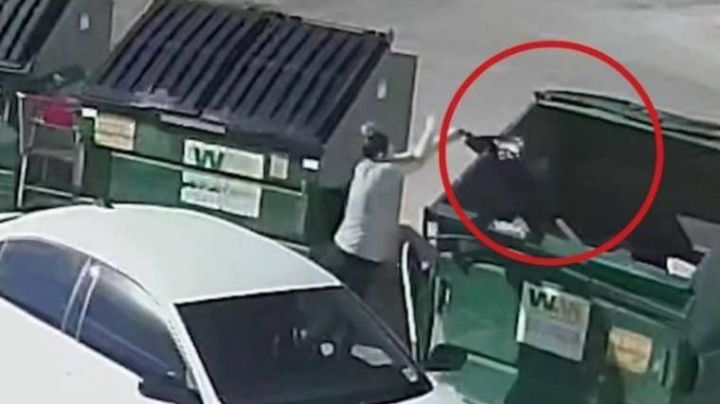 VIDEO: Captan a madre adolescente tirando a su bebé recién nacido a la basura.