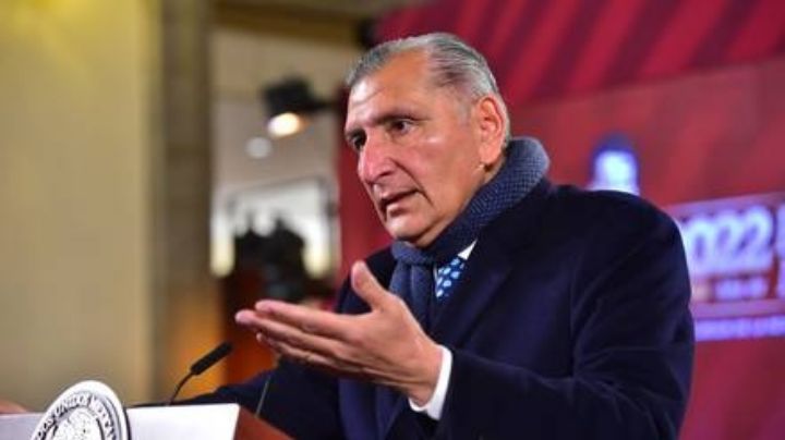 Segob: No podemos darle más dinero al INE: significaría reducir apoyos a adultos mayores.