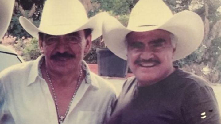 ¿Podría haber nuevo sencillo? Descubren canciones inéditas de Vicente Fernández con Joan Sebastian.