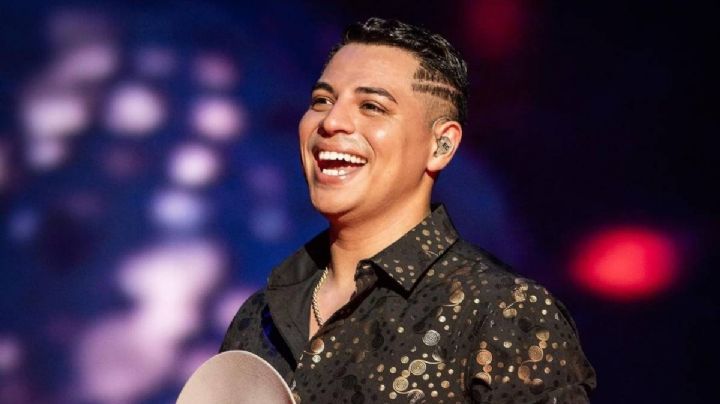 ¡Eduin Caz la regó! Confunde los premio Latin American con los Grammy