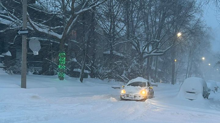 Tormenta de nieve en EU deja dos muertos y miles de hogares sin luz