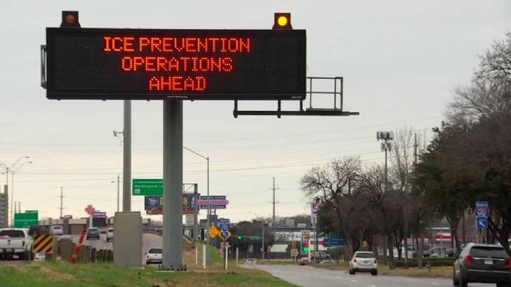 Preparan vialidades en Laredo para la llegada de la tormenta invernal