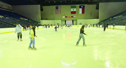 Mantendrán la pista de patinaje en la Sames Auto Arena