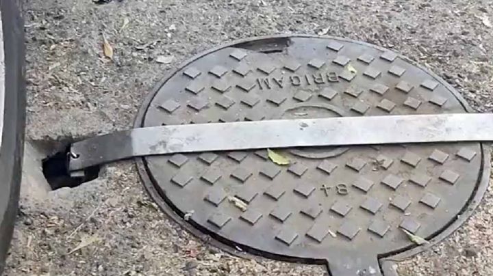 Cae en una alcantarilla y salva  su vida con huesos de un cadáver que se encontró ahí dentro