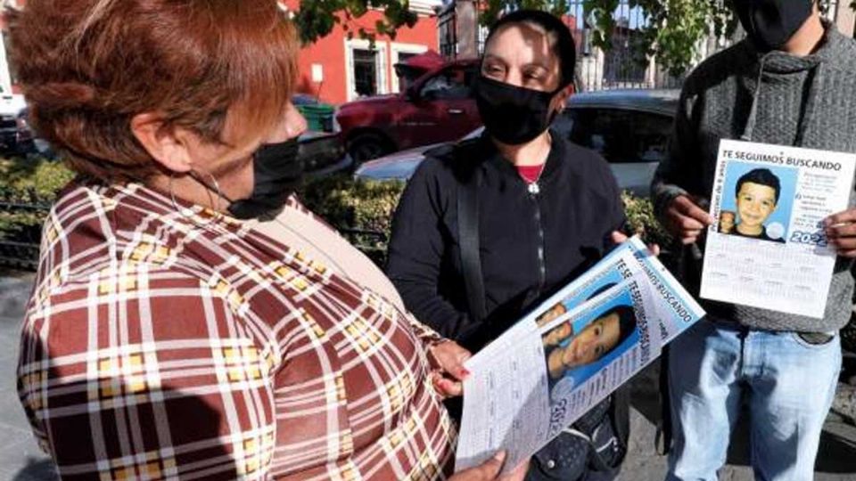 Los padres del pequeño realizaron la primera entrega de los calendarios del año 2022 los cuales contienen la imagen