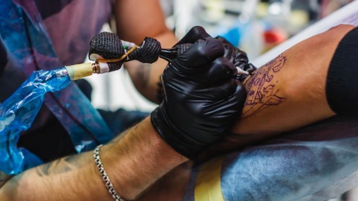 Asesinan a jóvenes mientras se hacían un tatuaje en Nuevo León