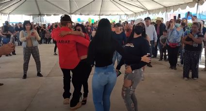 Hacen fila por horas para bailar con Elmer, 'No se va'; le llevan dinero y botellas | VIDEO