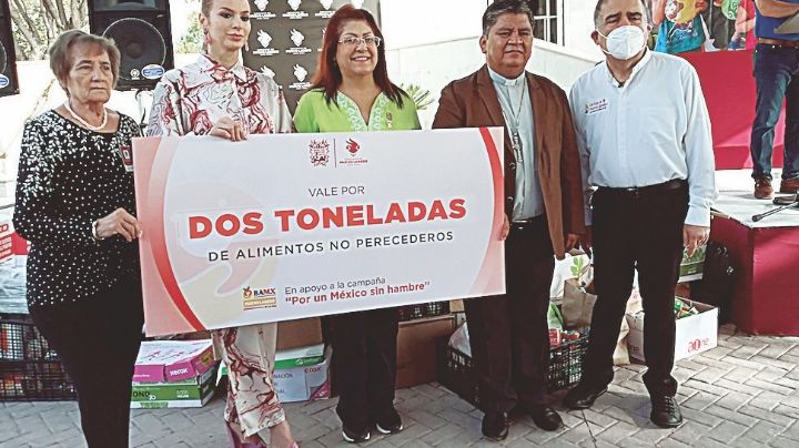 Por un México sin hambre: Apoyan con despensas a familias
