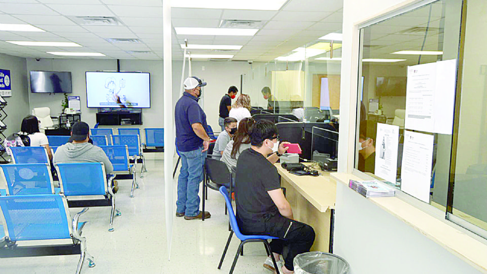 Ya se atienden hasta 140 citas para pasaporte por día en el Consulado General de México en Laredo.