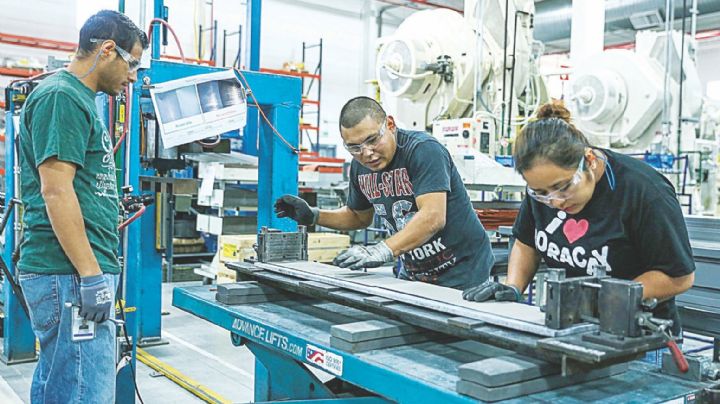 Crean maquiladoras 4 mil nuevos empleos