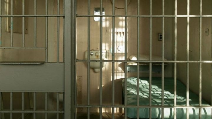 Mujer mata a su esposo por quemar a su bebé con atole