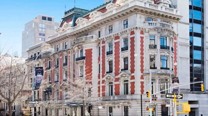 Carlos Slim compra mansión y le sale embrujada: huye aterrorizado y está abandonada