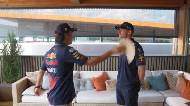 'Checo' Pérez y Max Verstappen hacen el "Tortilla Challenge" | VIDEO