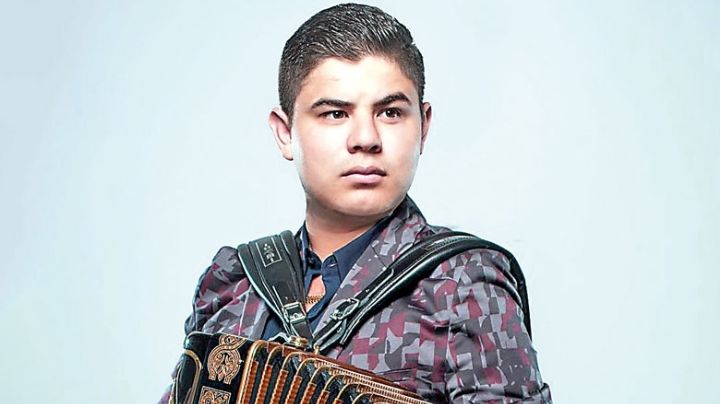 Alfredo Olivas sufre atentado antes de su concierto en Rodeo Texcoco