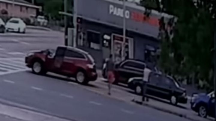 Momento exacto en que Pablo Lyle mata a una persona de un golpe en EU | VIDEO