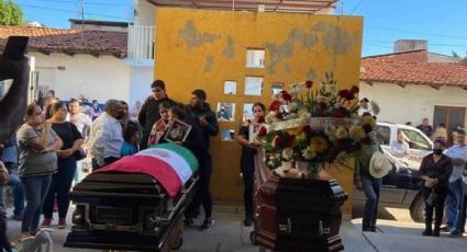 Sepultan al alcalde de Totolapan y a su padre; todo es tristeza