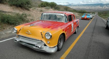 Carrera Panamericana cumple 35 años; convoy entrará por Nuevo Laredo