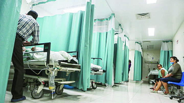 Faltan 200 camas de hospital a Nuevo Laredo