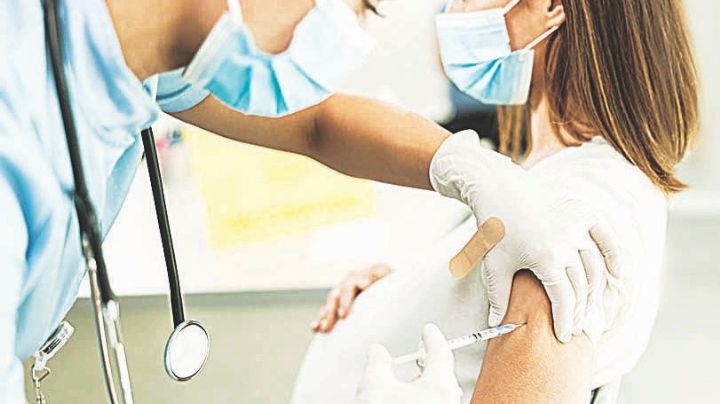 Se acercan las fiestas decembrinas y solicitan a ciudadanos vacunarse contra la gripe