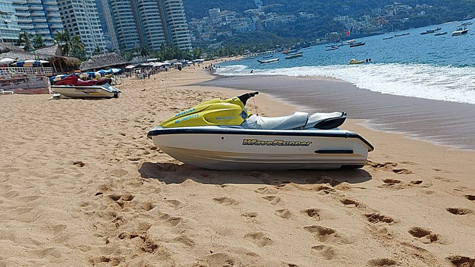 Violencia entre las olas