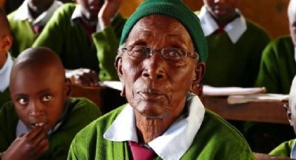 Muere abuelita de 99 años, la estudiante de primaria más vieja en Kenia