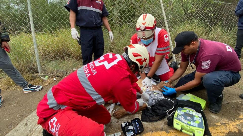 Aunque trataron de reanimarlo, el hombre murió en el lugar.