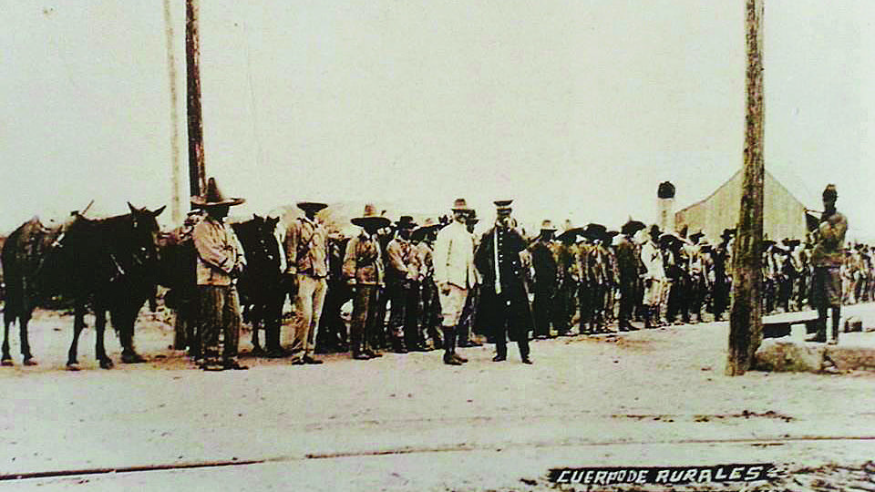 Combatientes rurales en Nuevo Laredo, en enero de 1914.