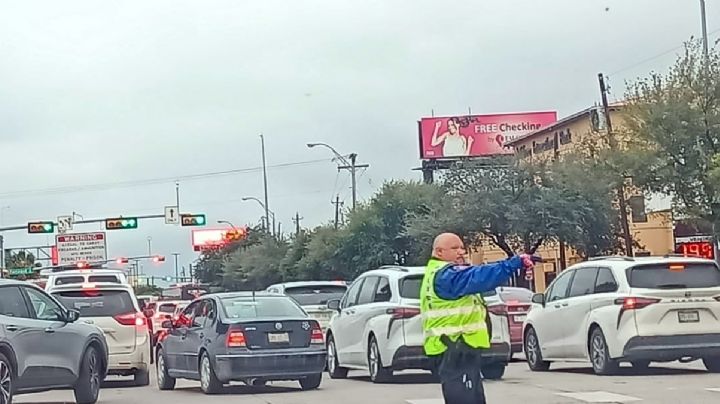 Filas en los puentes de Laredo a Nuevo Laredo... ¡también son una locura!