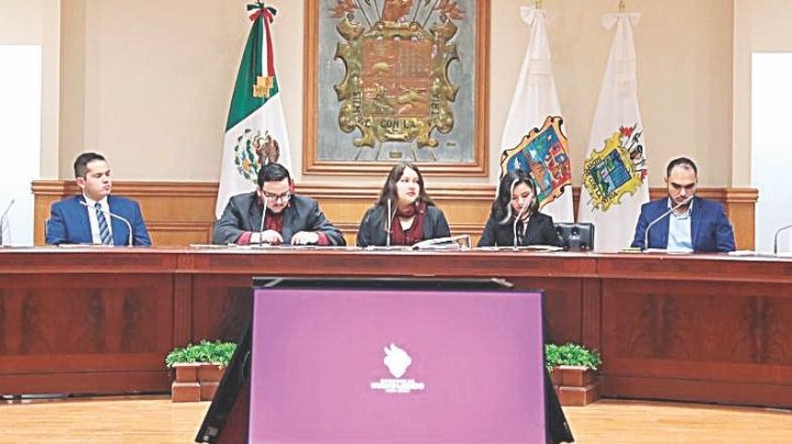 Presiden jóvenes el Cabildo; exponen ideas vanguardistas