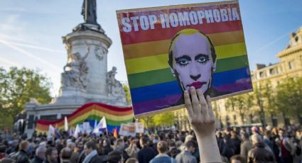 Parlamento ruso aprueba ley que prohíbe "propaganda LGBT+" en medios