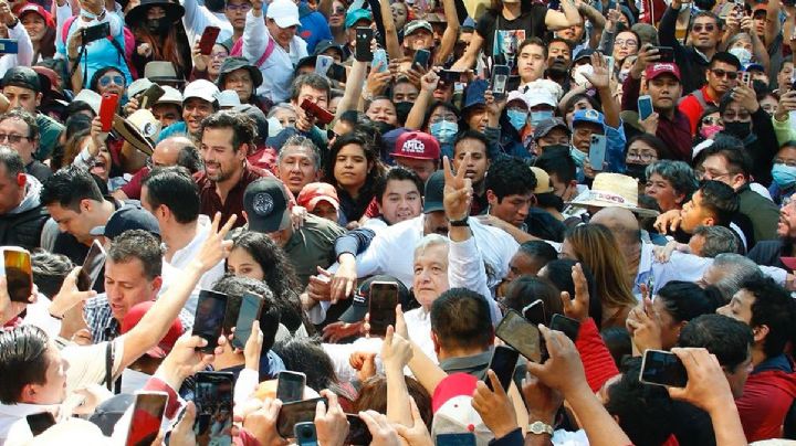 Marcha AMLO con cientos de miles para celebrar cuatro años de gobierno