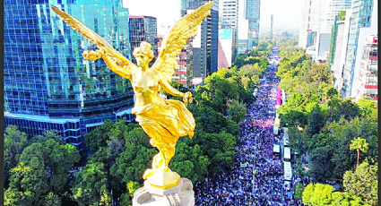 Así vivieron mexicanos la marcha de AMLO del Ángel de la Independencia al Zócalo