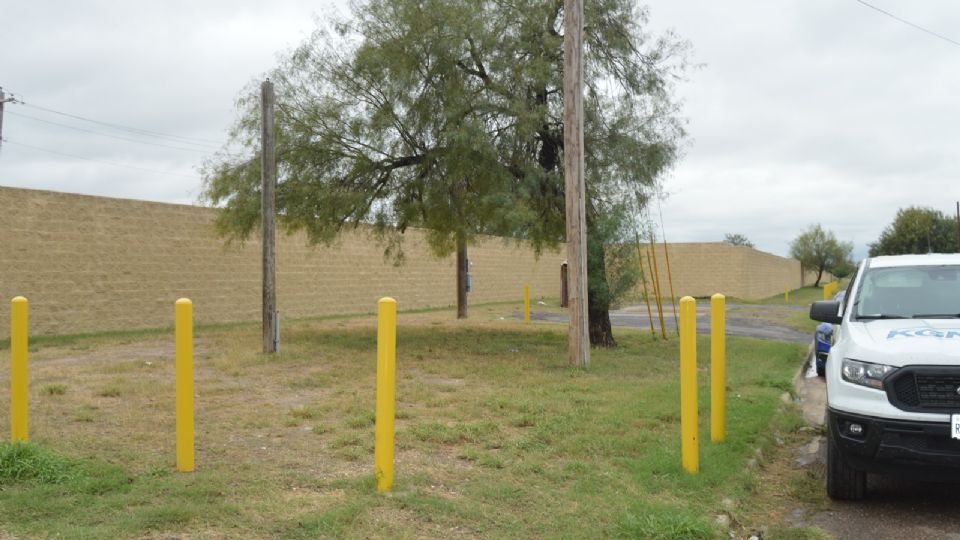 Mordidas de animales salvajes o jauría de perros, presenta el cuerpo de mujer hallado este martes al amanecer junto a la planta municipal tratadora de aguas.