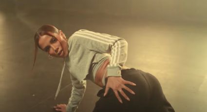 Anitta le 'perrea' a la presidenta de Madrid | VIDEO