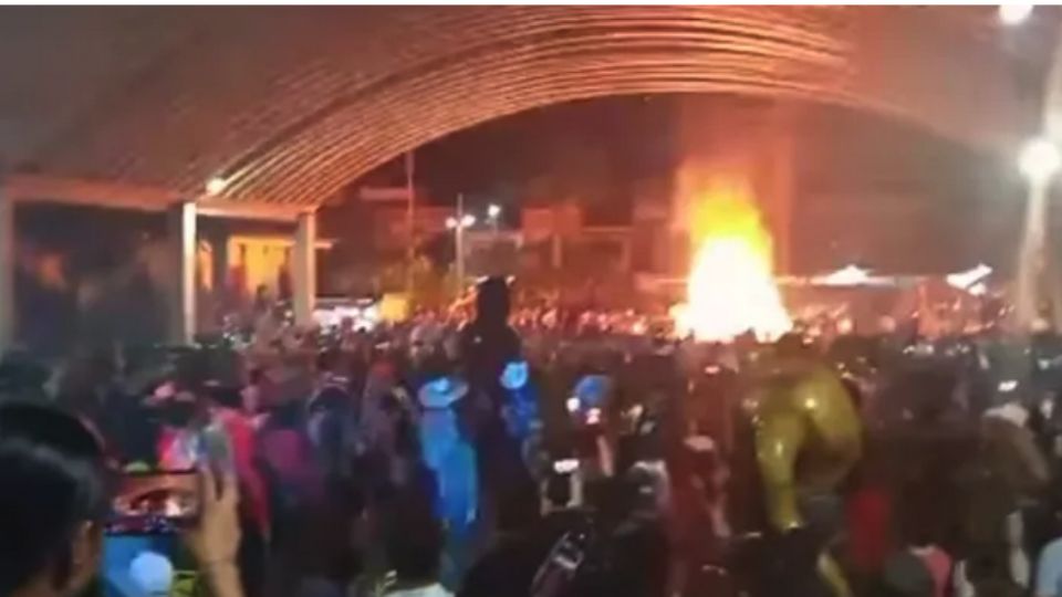 Explota pirotecnia en evento por los Muertos en Hidalgo