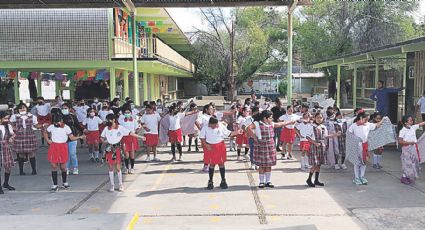 Escuelas siguen ensayando para el próximo desfile del 20 de noviembre