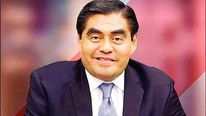 Sorprende muerte de Miguel Barbosa