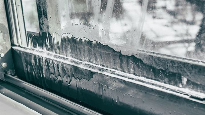 Así puedes sellar las puertas y ventanas para impedir que el calor salga de tu casa