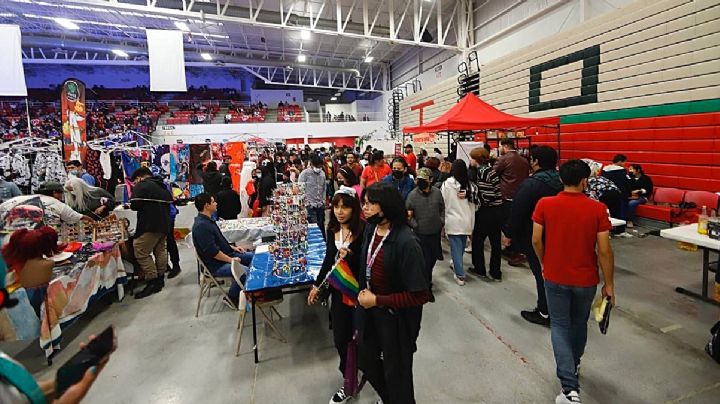 Anime, manga y arte urbano reúnen a 2,500 otakus en convención de Nuevo Laredo