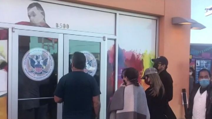 Instalan centro de permisos 1-94 en Outlet Shoppes de Laredo