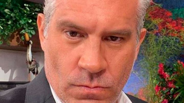 Acusan a Arath de la Torre de Chapulín; Pareja de Julio Alegría filtra los mensajes que le enviaba.