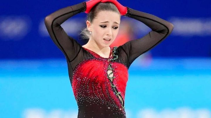Patinadora rusa Kamila Valieva, primera en lograr un salto cuádruple, da positivo en prueba de dopaje