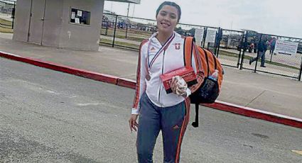 Neolaredense Emily Alvarado Muro obtiene tres medallas en Corpus Christi