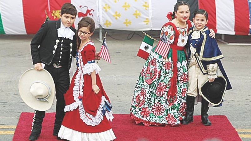 Hoy se realizará la tradicional ceremonia del abrazo a mitad del puente 2.