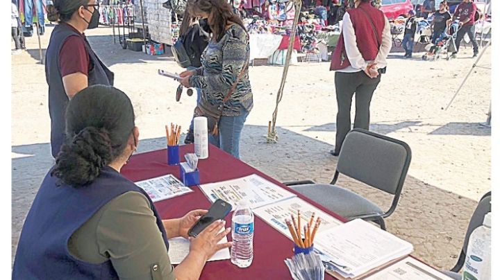 Dan trabajo a ciudadanos
