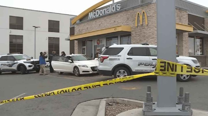 Niño de 4 años dispara a policías en McDonald's por orden de su papá
