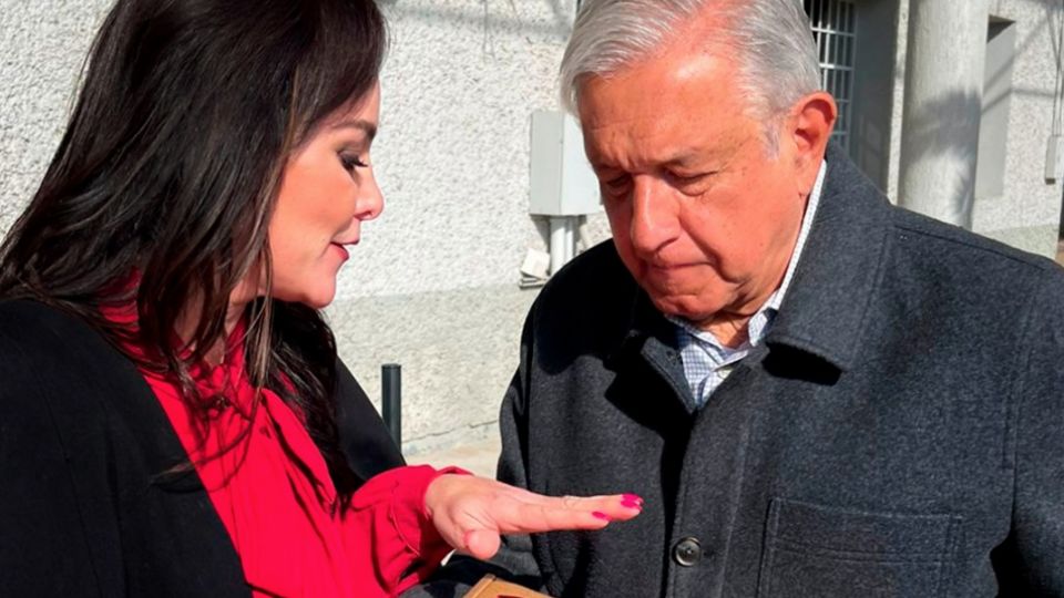 con el Presidente de México, Andres Manuel López Obrador