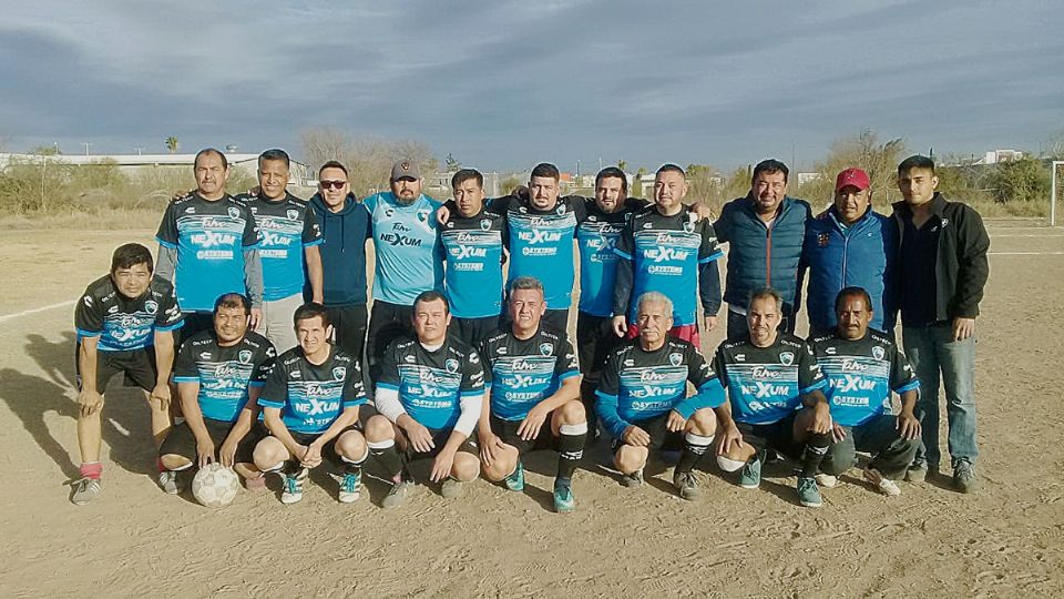 El equipo del Saavedra Veteranos se aferra a los primeros lugares de la competencia