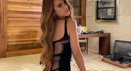 En puro látex, Yanet García se graba posando muy sexy (VIDEO)