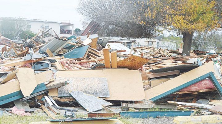 Dan luz verde a demoler complejo de viviendas